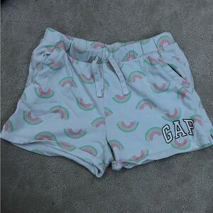 gap shorts